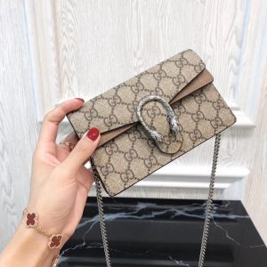 Hướng Dẫn Mở Khóa Túi Gucci Đúng Cách